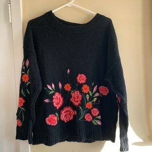 Umgee embroidered flowers sweater